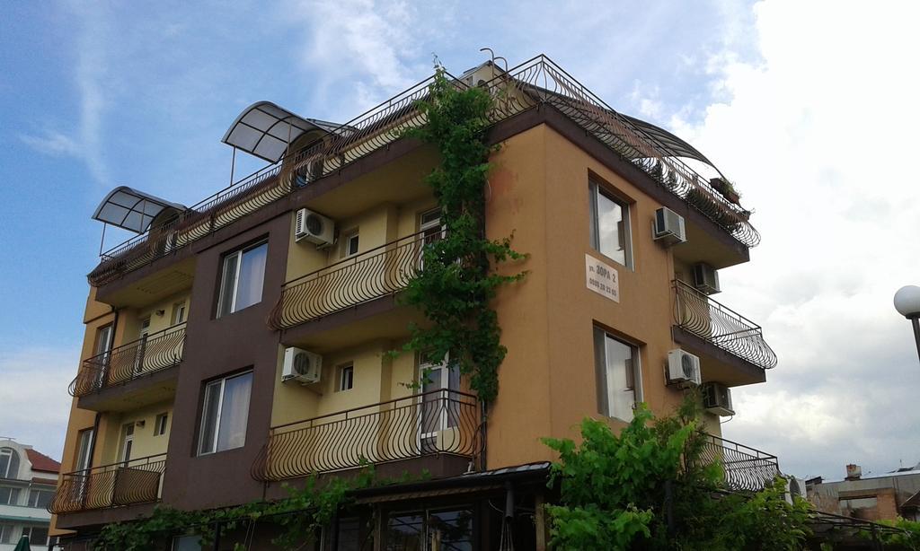 Zora Guest House Приморско Стая снимка