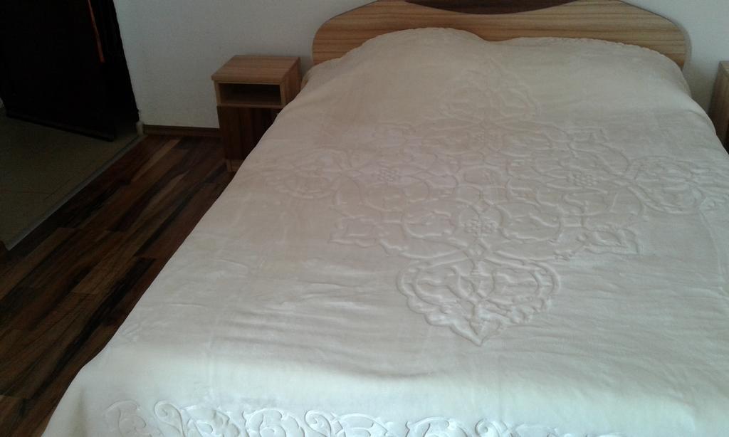 Zora Guest House Приморско Стая снимка